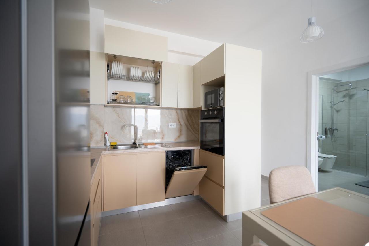 Apartment In The Village With A Sea View Влёра Экстерьер фото
